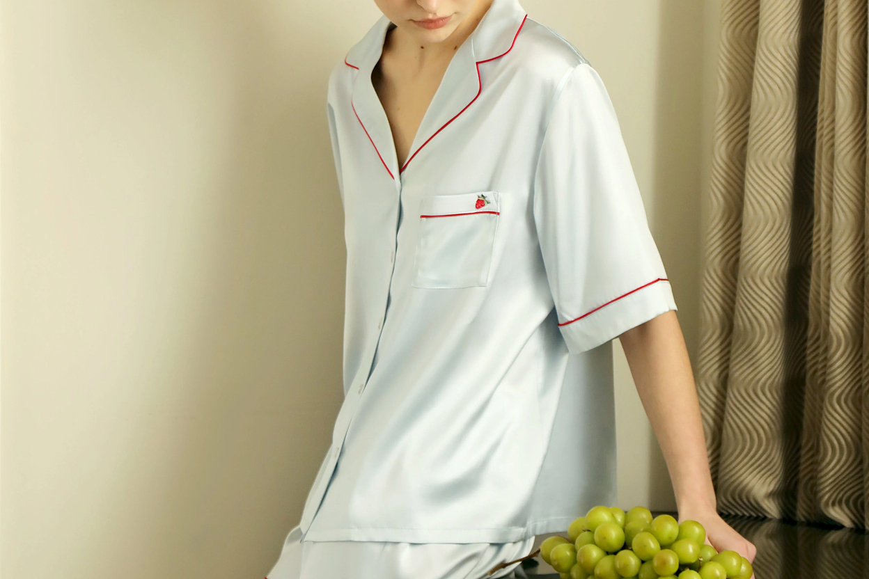 Ember Dawn 22mm Short Silk Pajamas: The Warm-Weather Luxury Sleepwear You've Been Missing